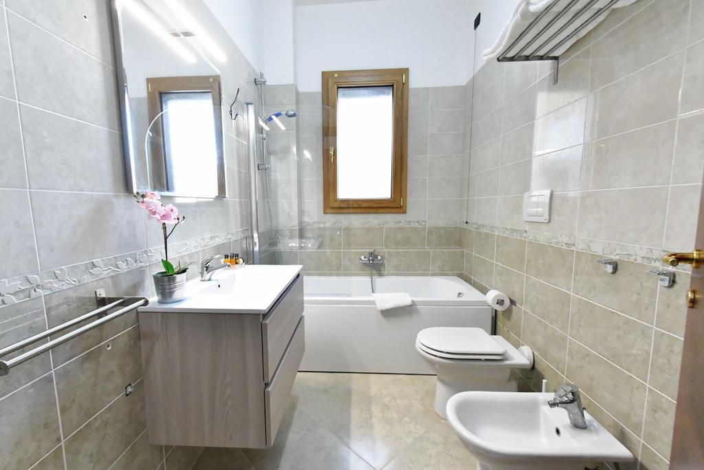 Urban Suite Lecce Exterior photo